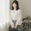 Load image into Gallery viewer, ビジューボタンフリルブラウス