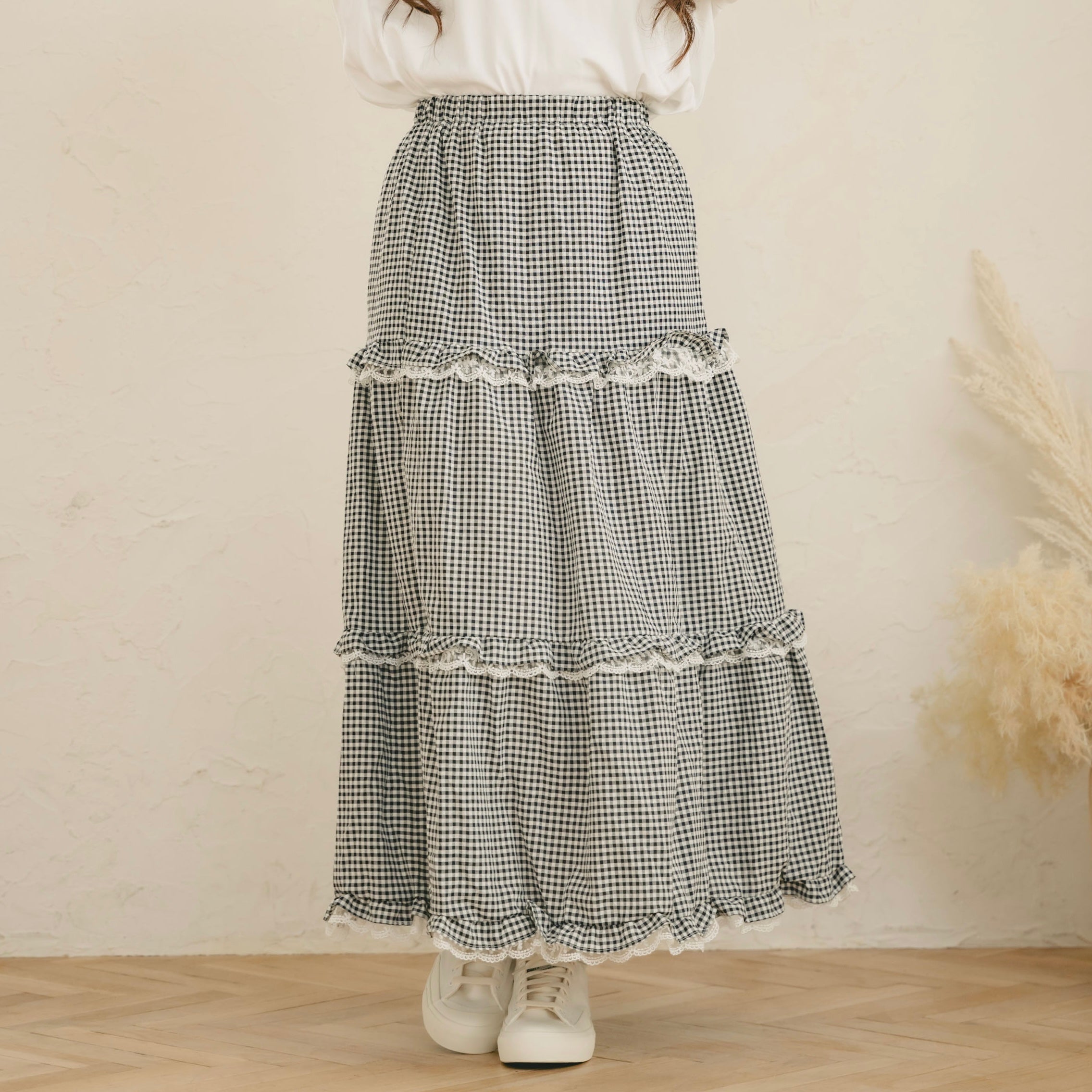 3239D0A6-2307-48A0-B0B9- 