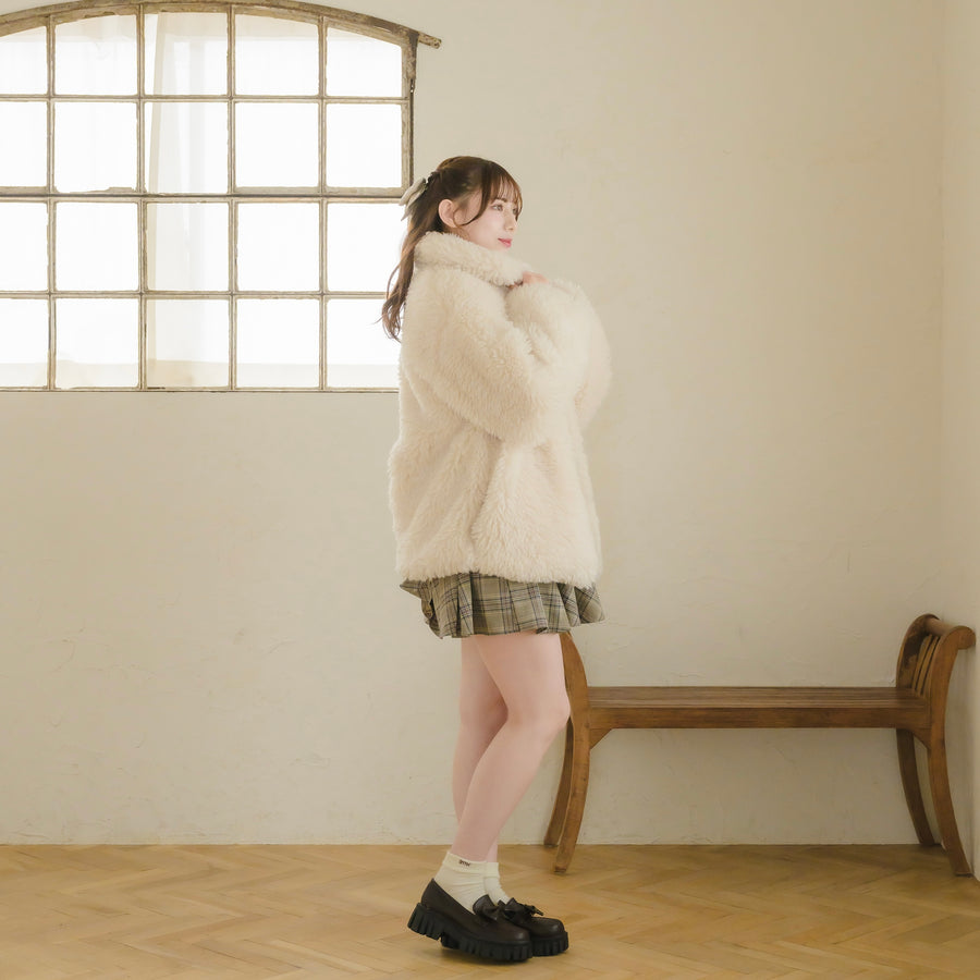 まるえりシープファーミドルコート