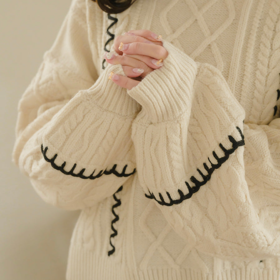 ステッチケーブルニット