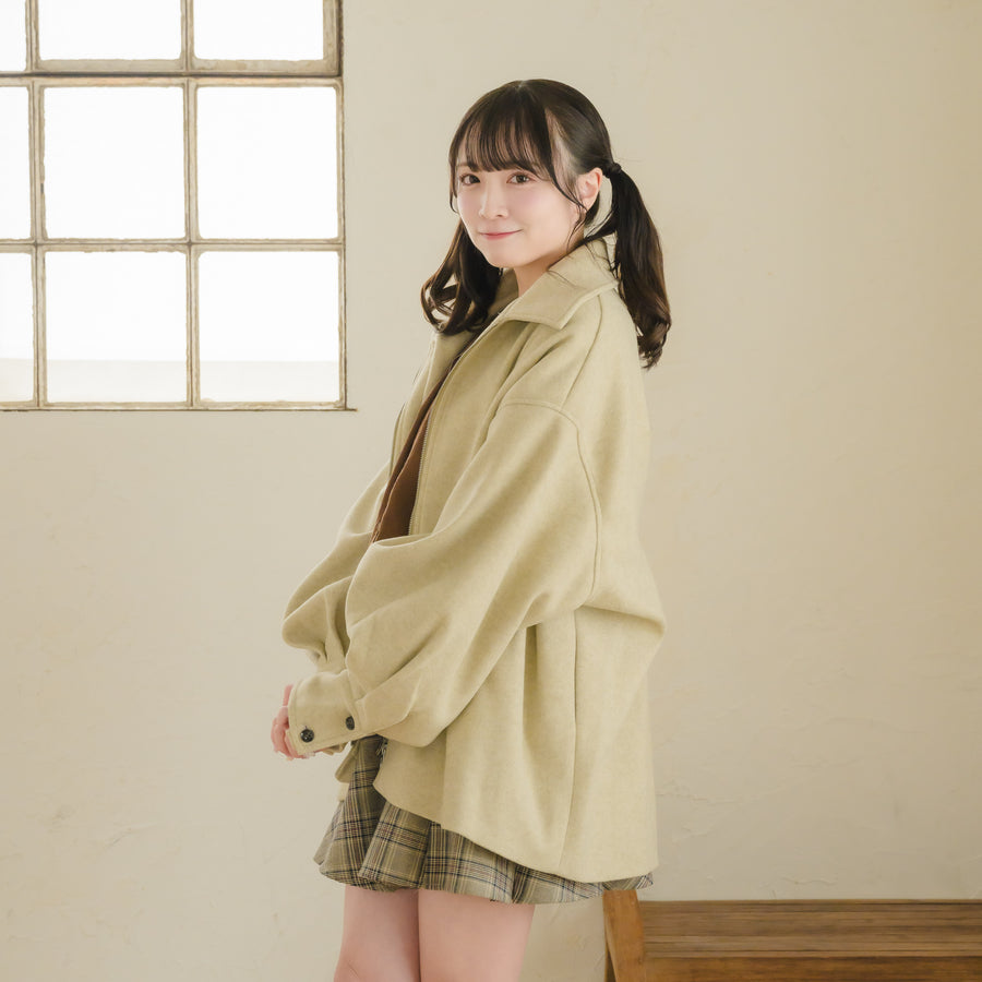 ウエストタックミドルコート