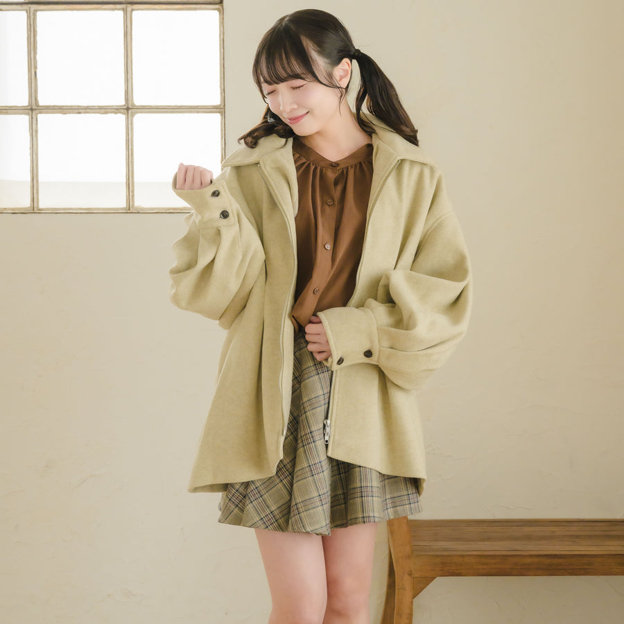 ウエストタックミドルコート