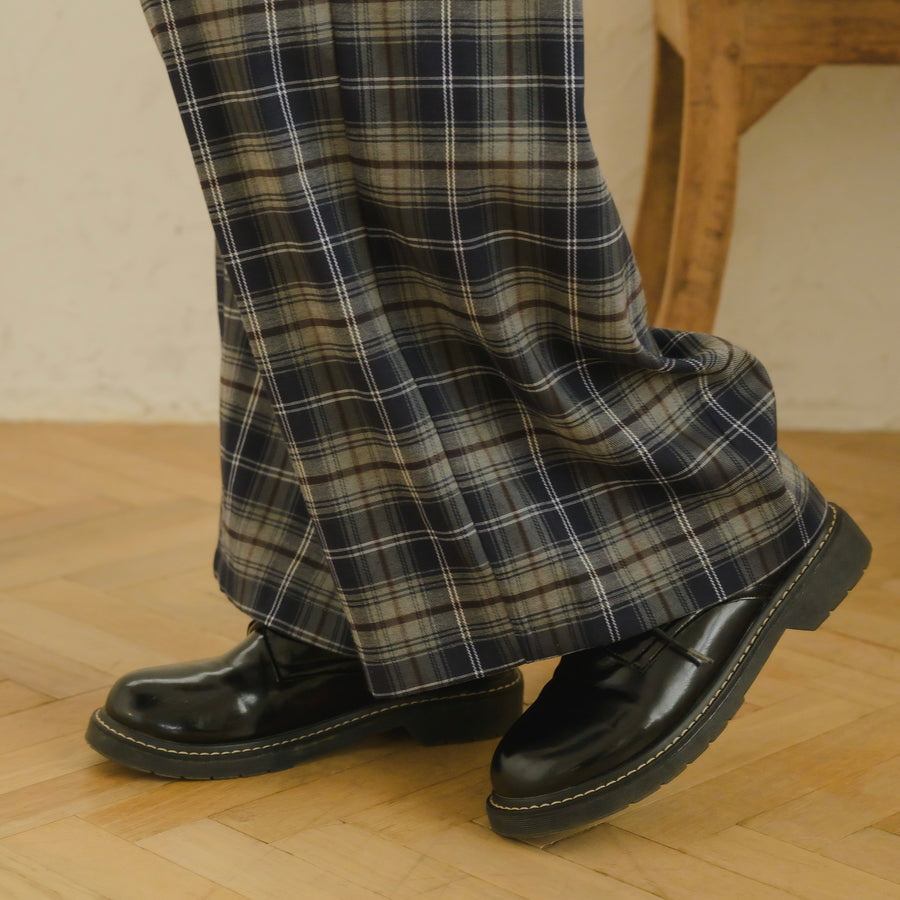 チェックストレートパンツ