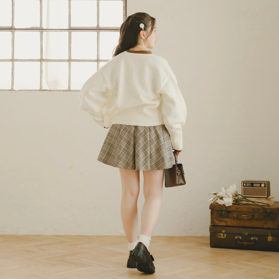 アルパカタッチVネックカーディガン