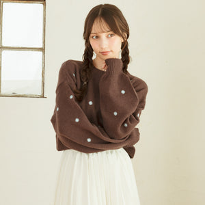 フラワー刺繍スウェット